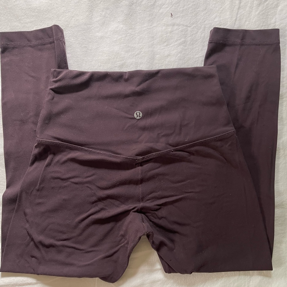 Size 6 lululemon cropped leggings purple